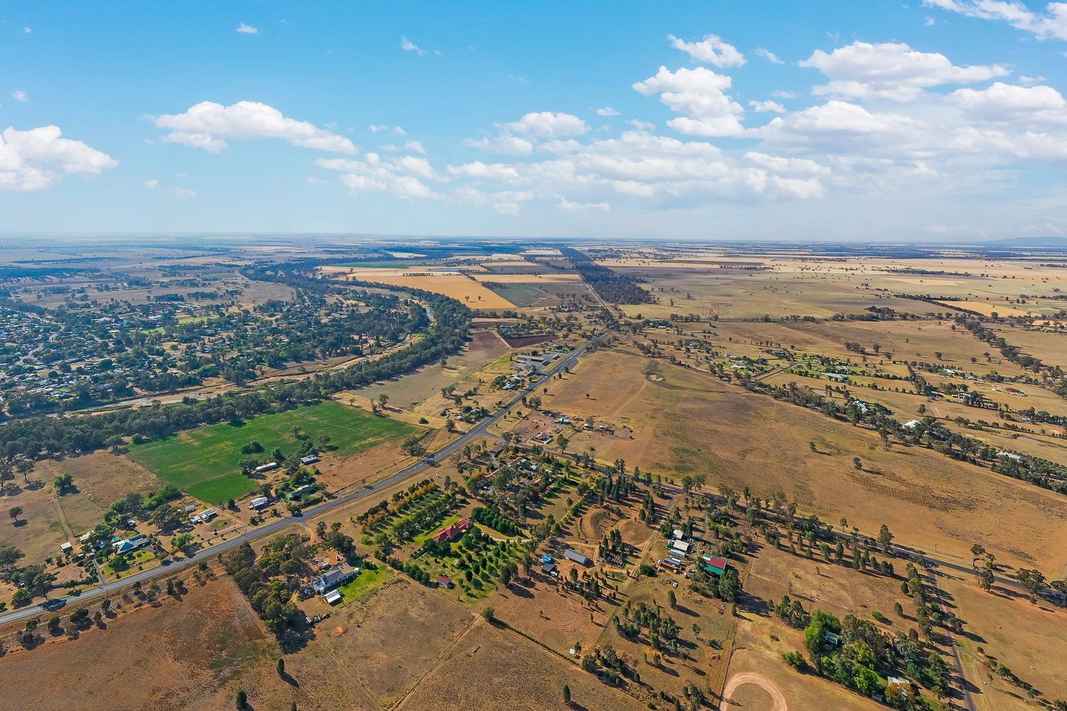 גילגאנדרה Castlereagh Motor Inn מראה חיצוני תמונה